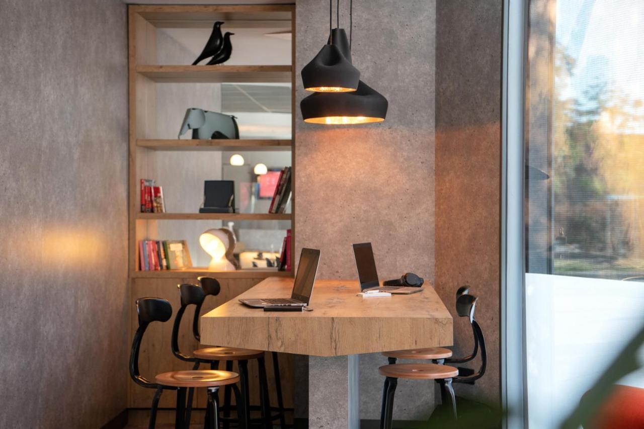Ibis Lyon Caluire Cite Internationale Hotel Eksteriør billede